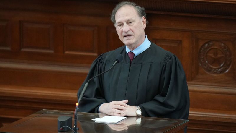 Only two Supreme Court justices own individual stocks. One just stepped away from a major climate case.
